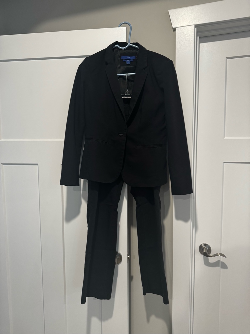 Apt. 9 Black Suit Set – Women’s Size 8